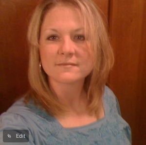 Meet your Posher, Phyllis